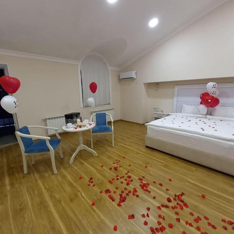 Queens 2 Hotel Tashkent Luaran gambar