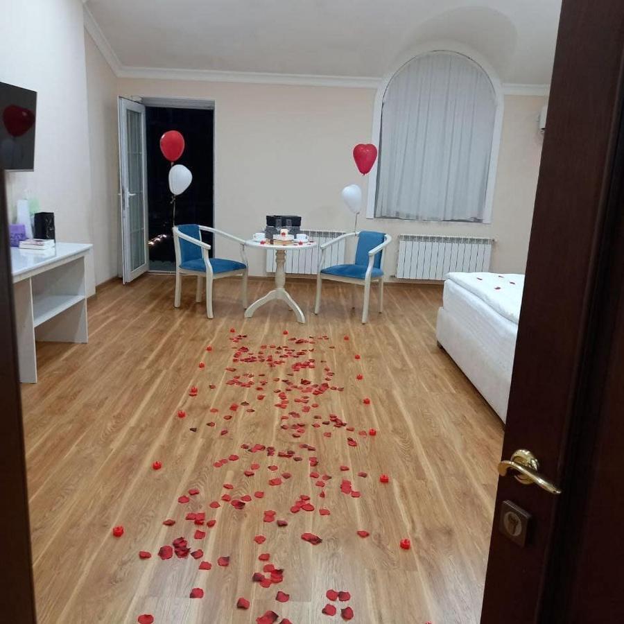 Queens 2 Hotel Tashkent Luaran gambar