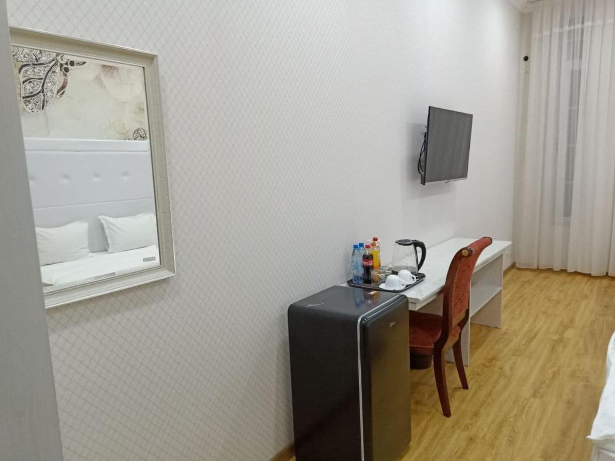 Queens 2 Hotel Tashkent Luaran gambar