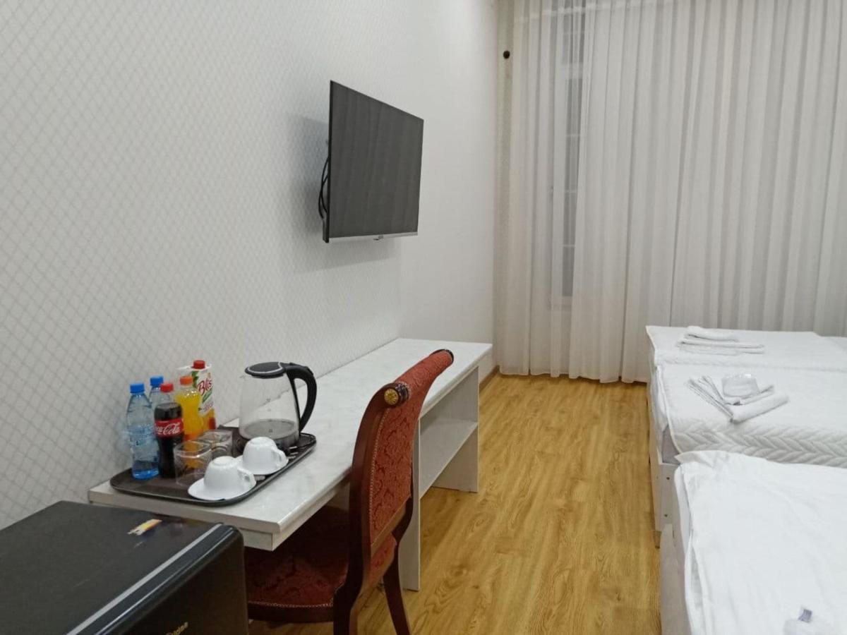 Queens 2 Hotel Tashkent Luaran gambar