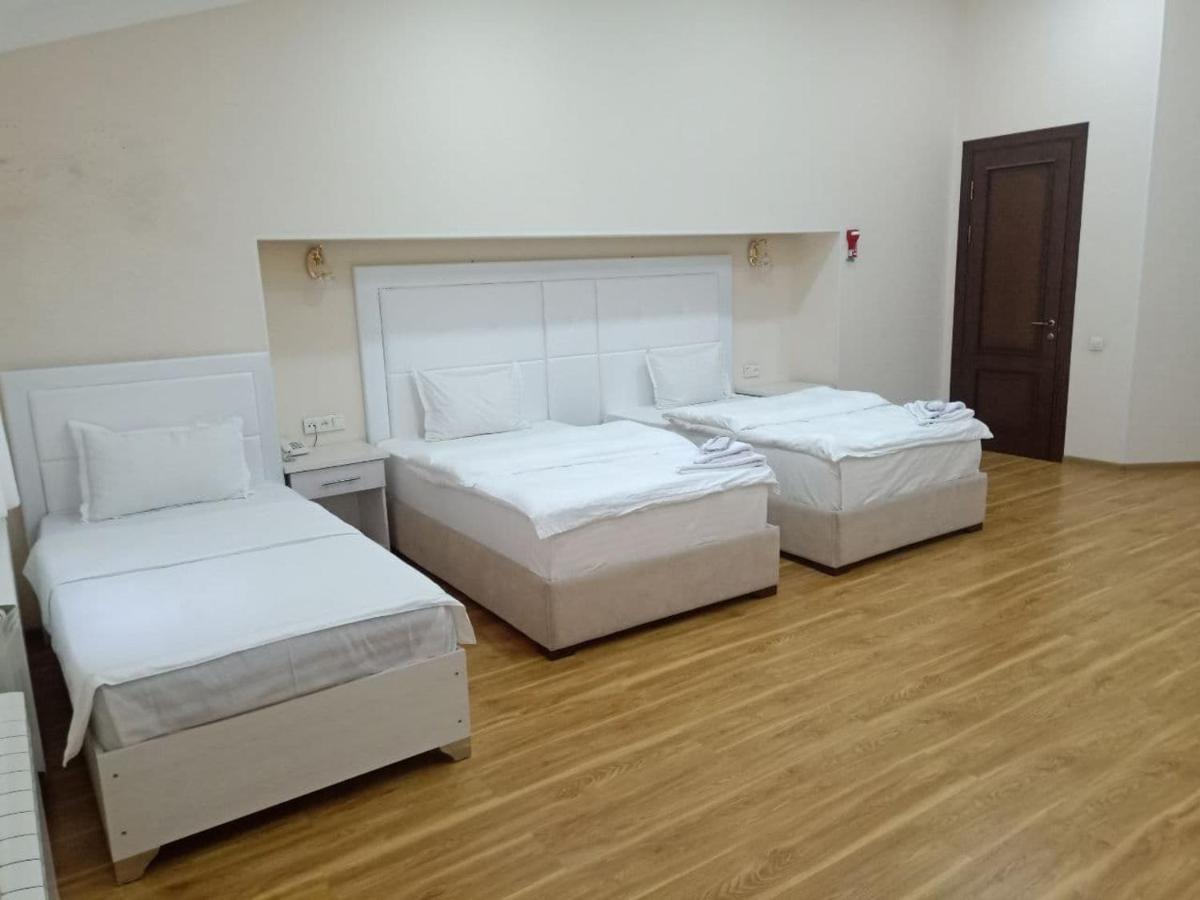 Queens 2 Hotel Tashkent Luaran gambar