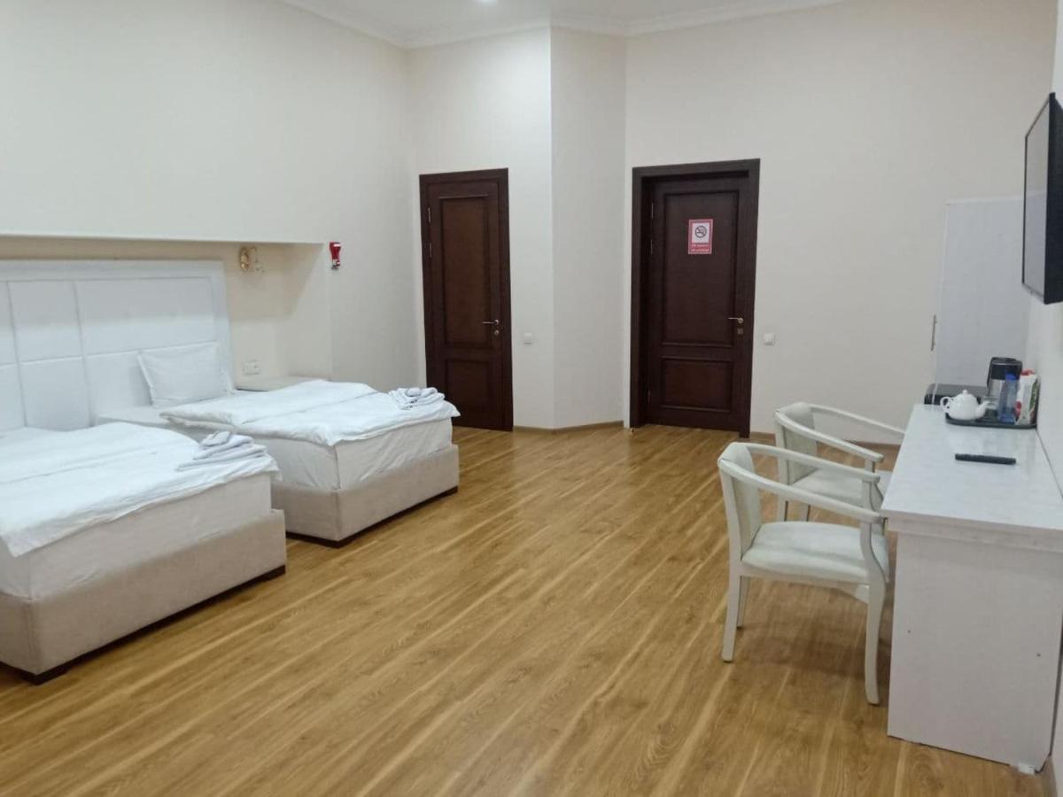 Queens 2 Hotel Tashkent Luaran gambar
