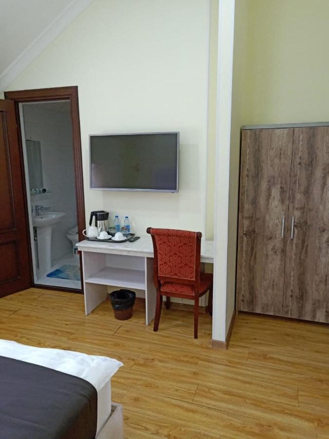 Queens 2 Hotel Tashkent Luaran gambar