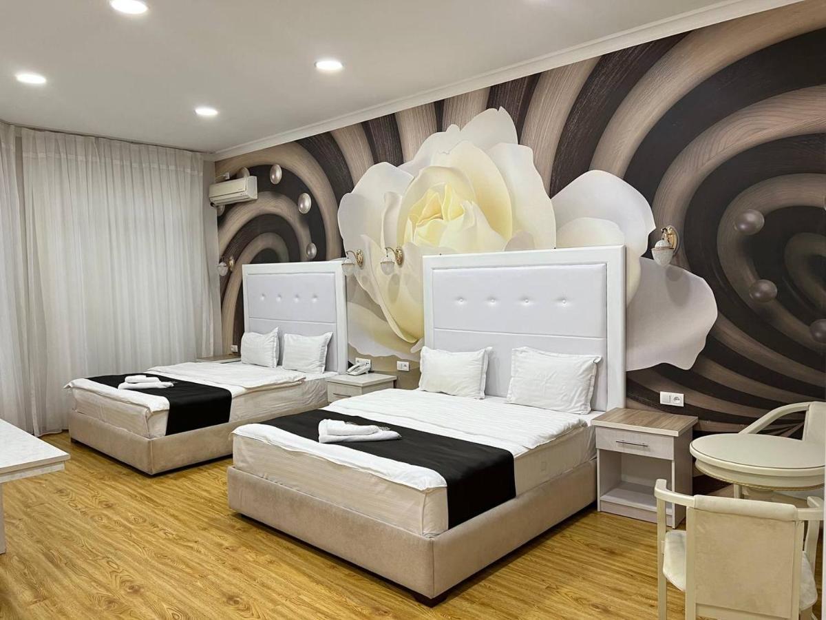 Queens 2 Hotel Tashkent Luaran gambar