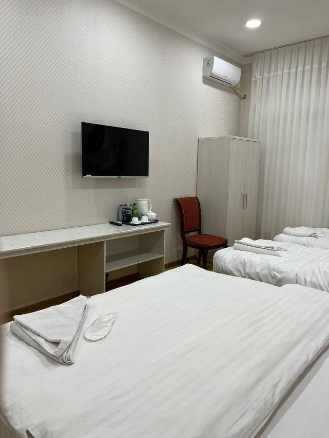 Queens 2 Hotel Tashkent Luaran gambar